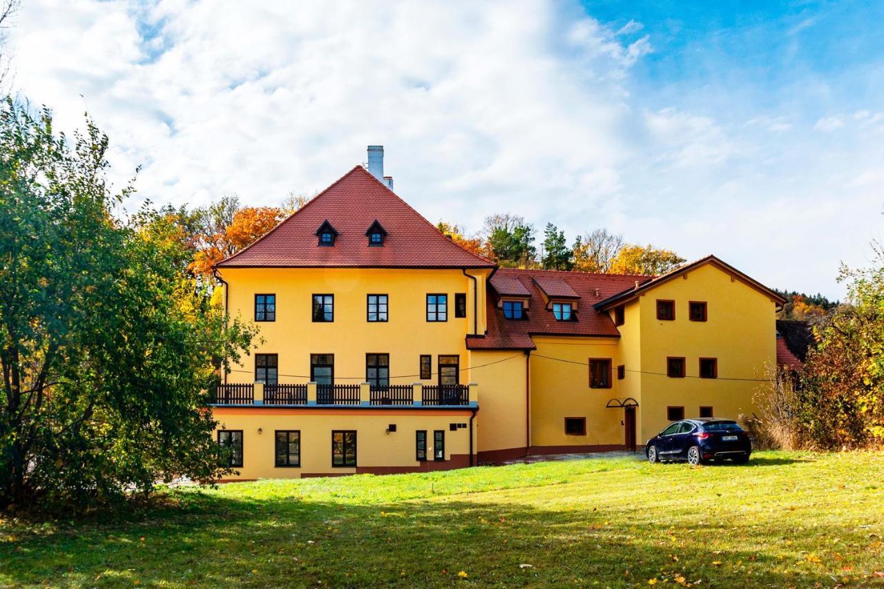 Vila Lovcu Kralovych Cesky Krumlov Exterior photo